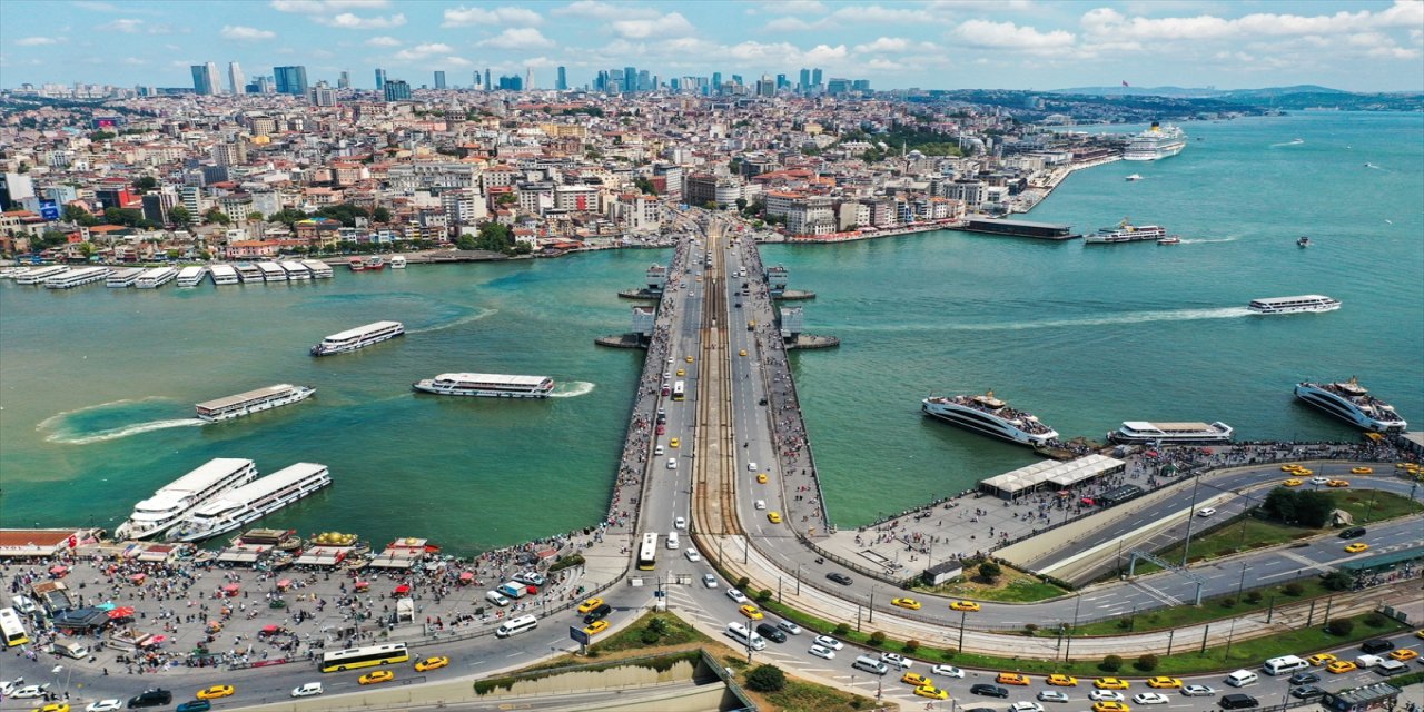 İstanbul'da bayramın üçüncü gününde yoğunluk sürdü