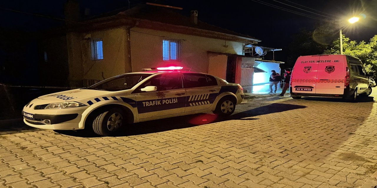 Isparta'da karısını öldüren kişi intihar etti