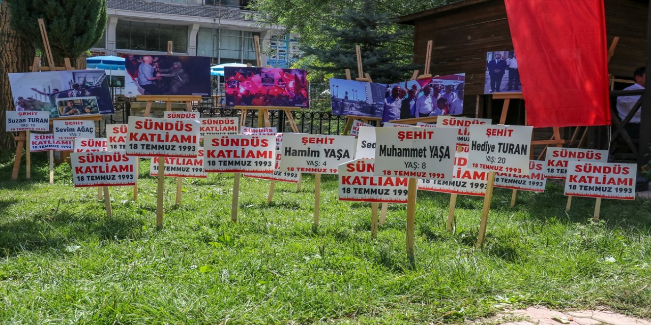 Van'da Sündüz Yaylası'nda şehit edilen 24 kişi törenle anıldı