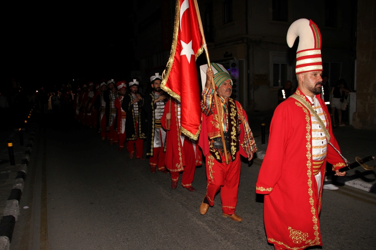 KKTC'de "Bayrak Yürüyüşü" etkinliği düzenlendi