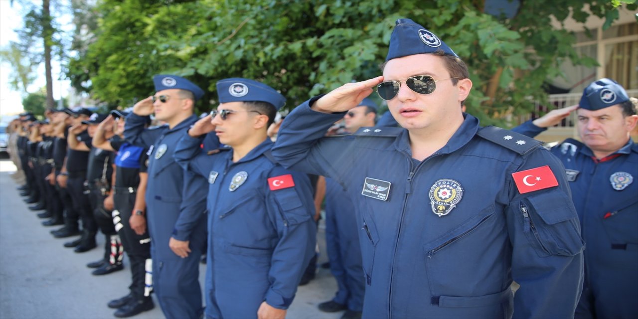 Antalya'da helikopter kazasında şehit olan polisler anıldı