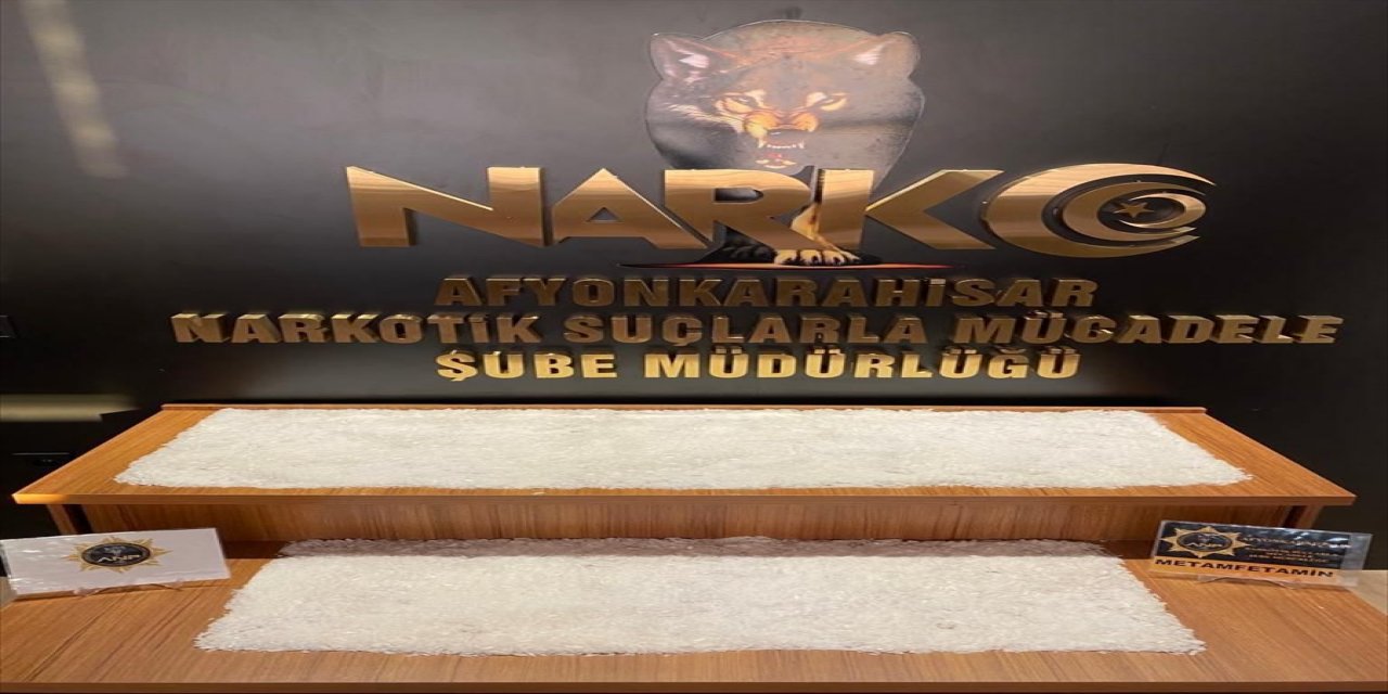 Afyonkarahisar'da uyuşturucu operasyonunda 4 zanlı yakalandı