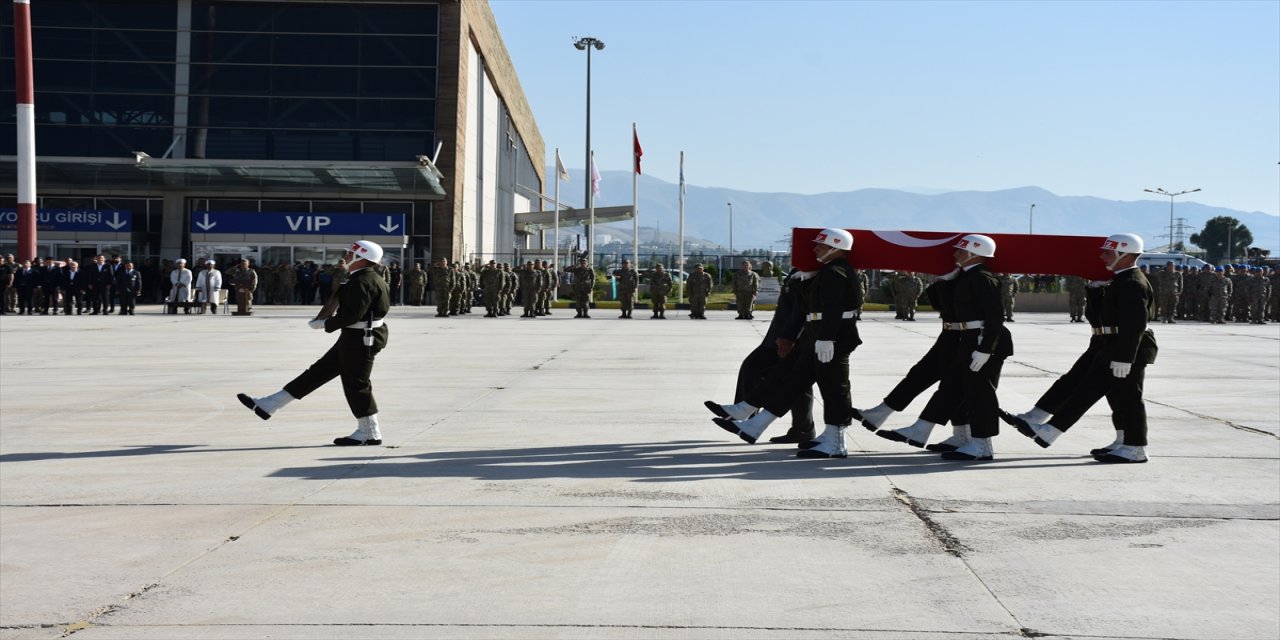 Pençe-Yıldırım Harekatı'nda Şehit olan askerimiz için tören düzenlendi.