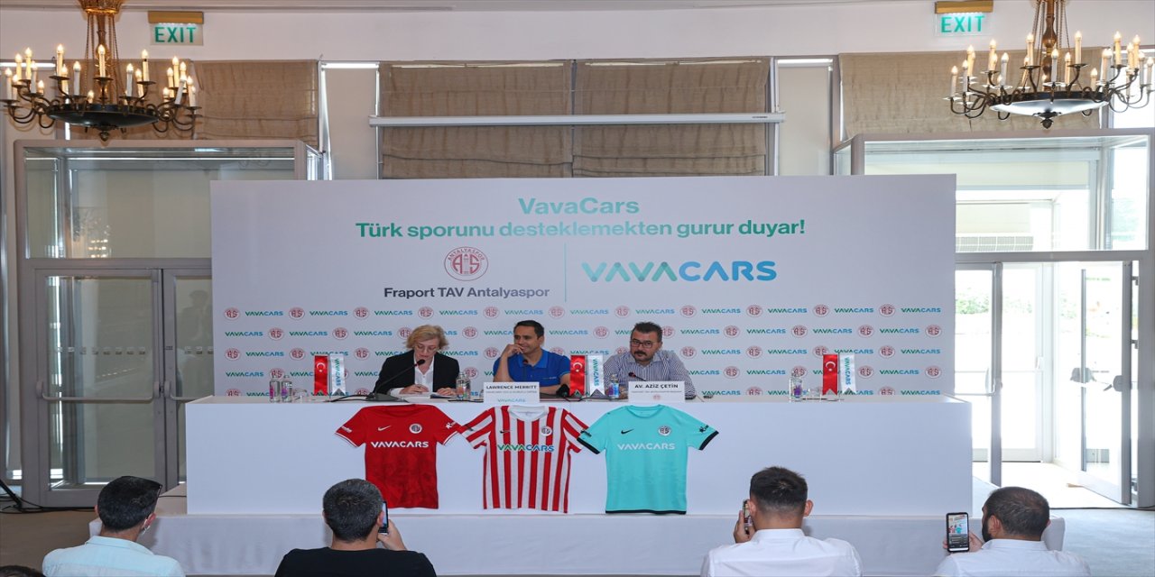 Antalyaspor ile Vavacars arasında sponsorluk anlaşması.