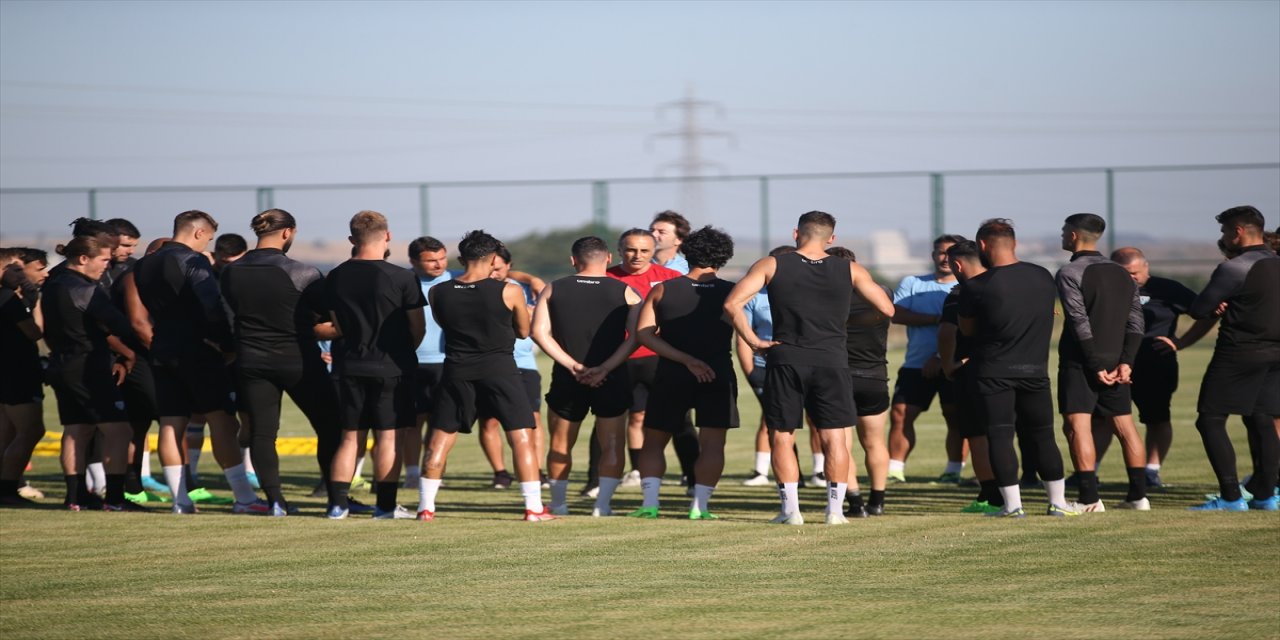 Bandırmaspor yeni sezon hazırlıklarını sürdürüyor