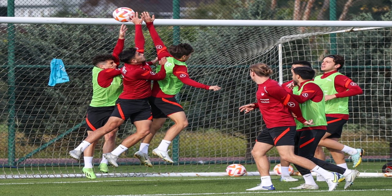 Milli takımımız Gürcistan maçına hazırlanıyor.