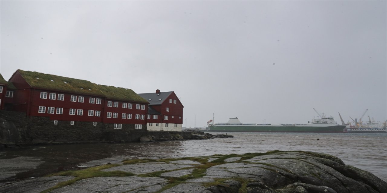 Maç öncesinde Faroe Adaları'nda fırtına etkisini sürdürüyor.