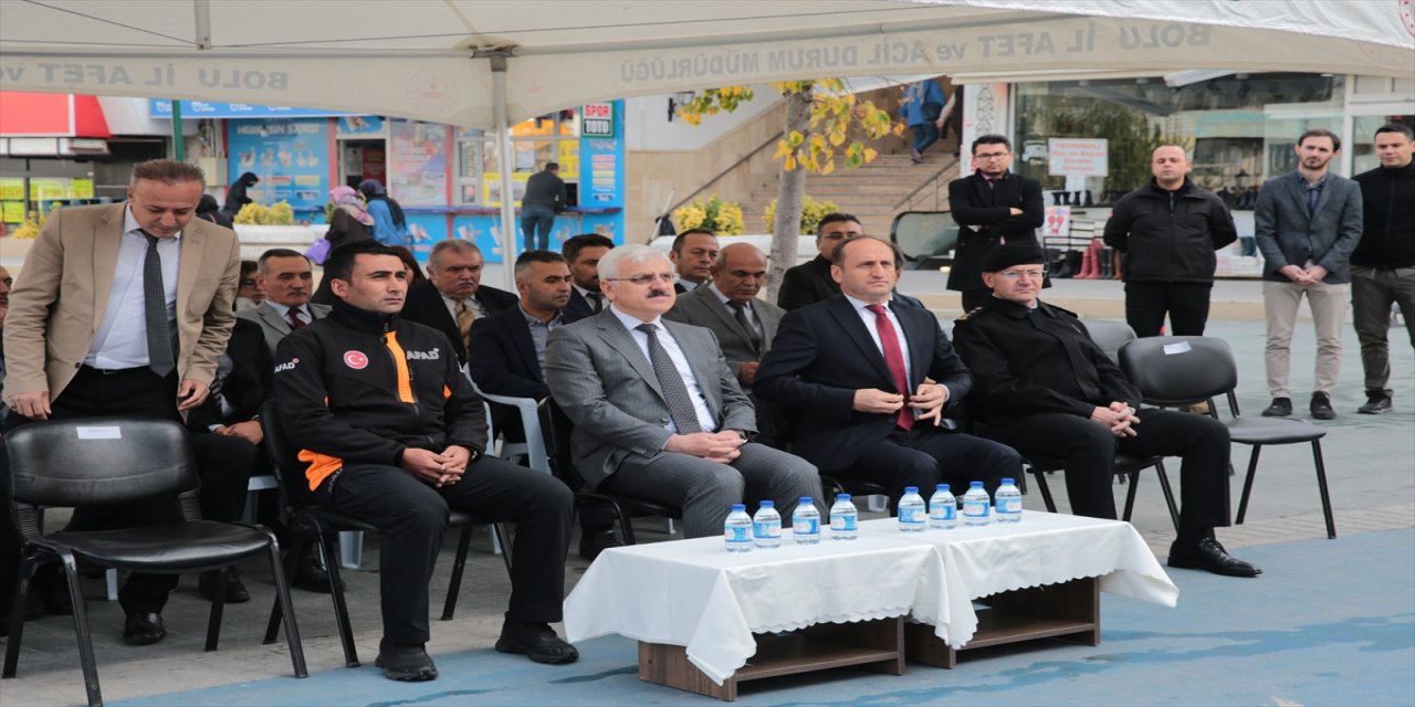 Bolu'da öğrenciler afetlere karşı bilinçlendiriliyor