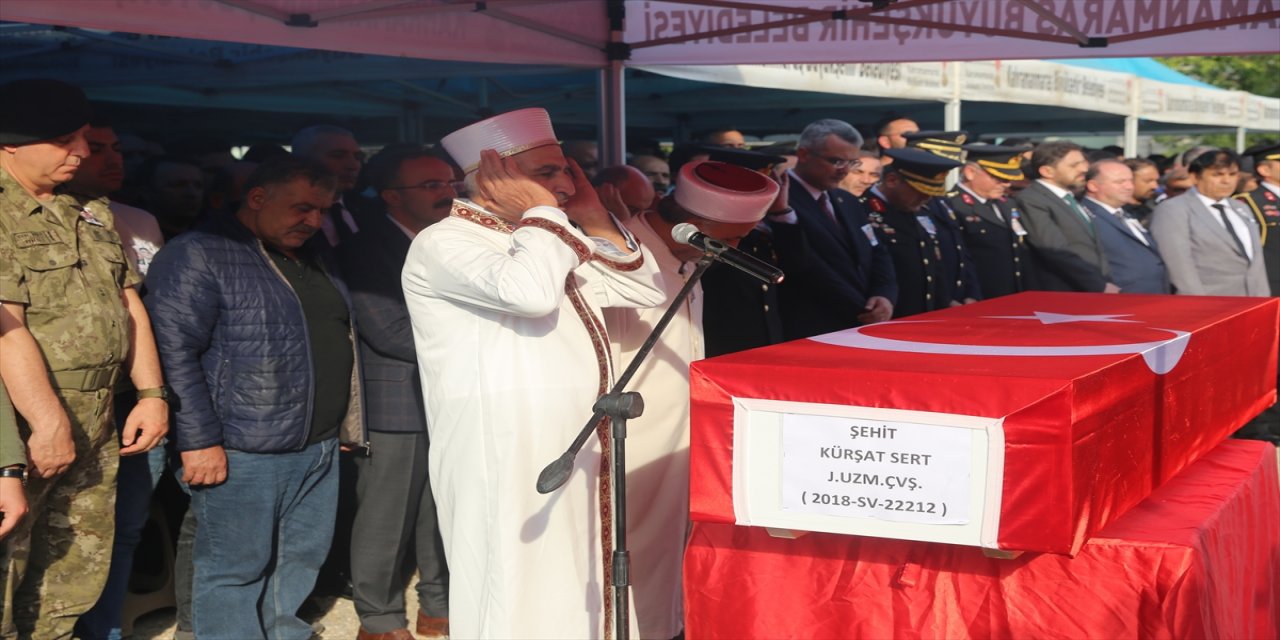 Şehit Uzman Çavuş Kürşat Sert'in cenazesi defnedildi.