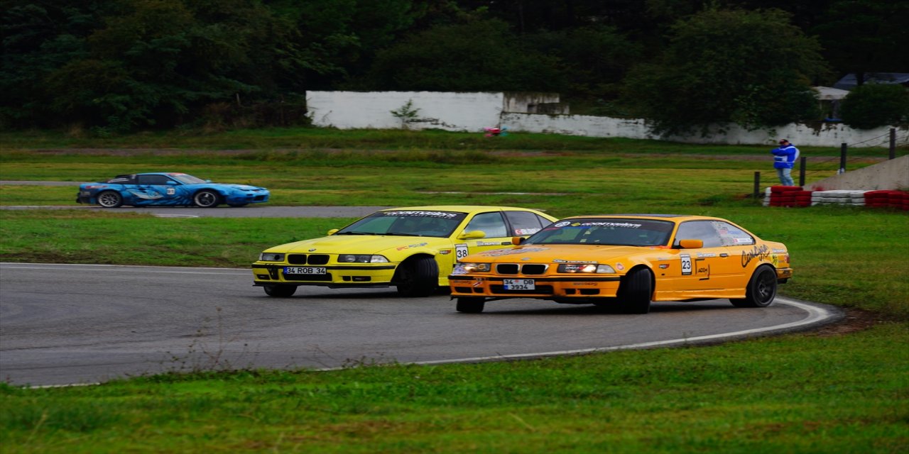 Apex Masters Türkiye Drift Şampiyonası'nın üçüncü ve son yarışı Kocaeli'de yapıldı