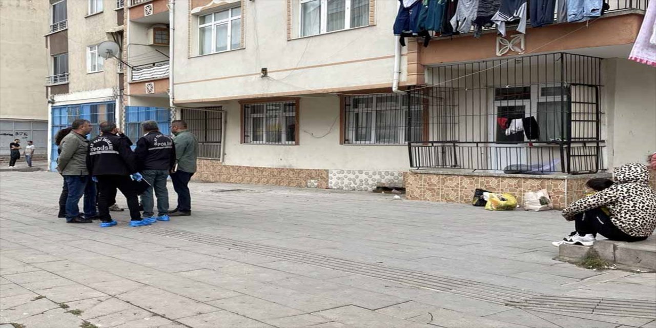 Kırıkkale'de yataktan düşen bebek yaşamını yitirdi