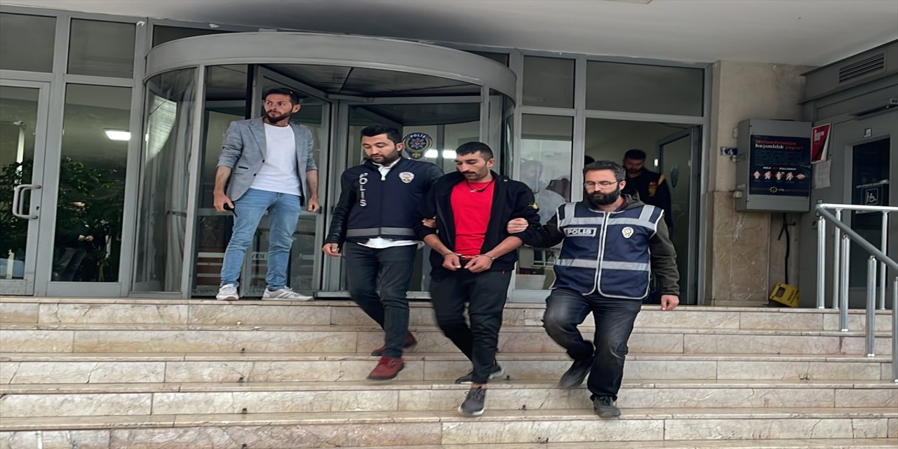 Kayseri'de aranan 11'i firari hükümlü 24 kişi yakalandı