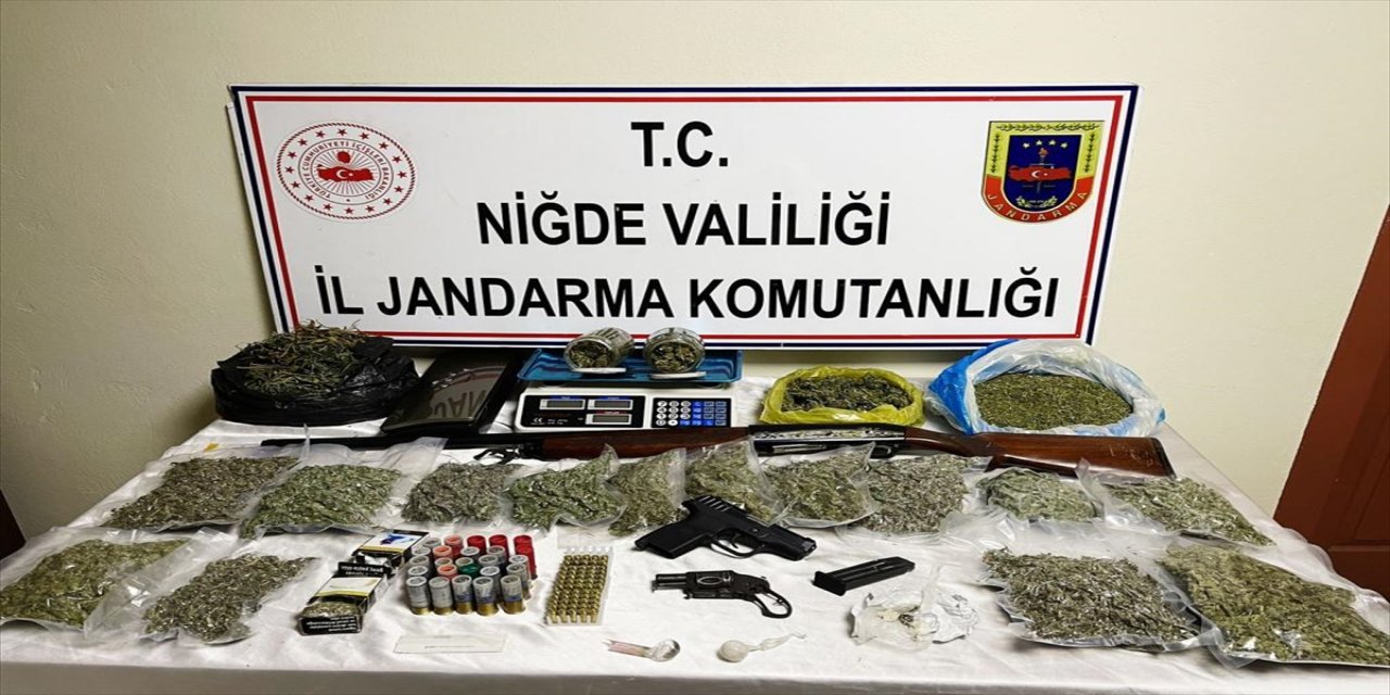 Niğde'de uyuşturucu operasyonunda 2 zanlı yakalandı