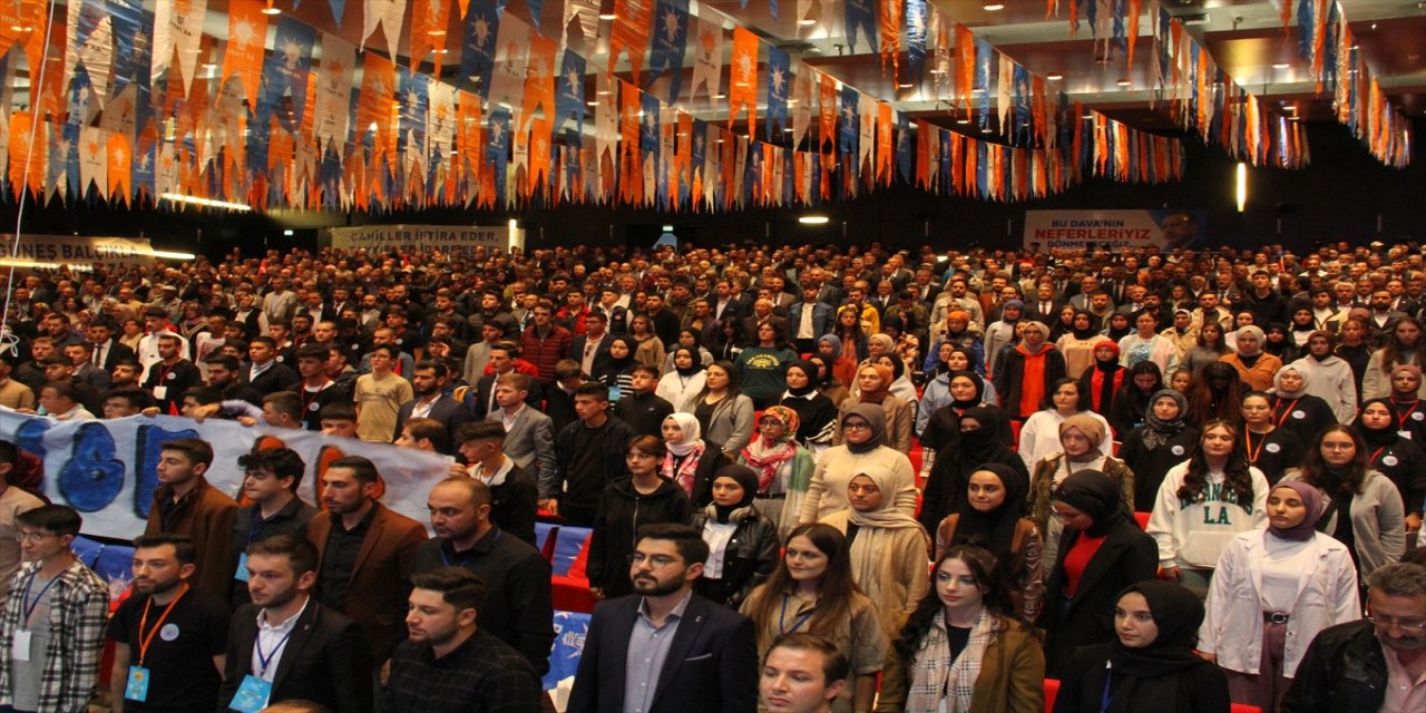 AK Parti Genel Başkan Yardımcısı Mehmet Özhaseki muhalefeti eleştirdi