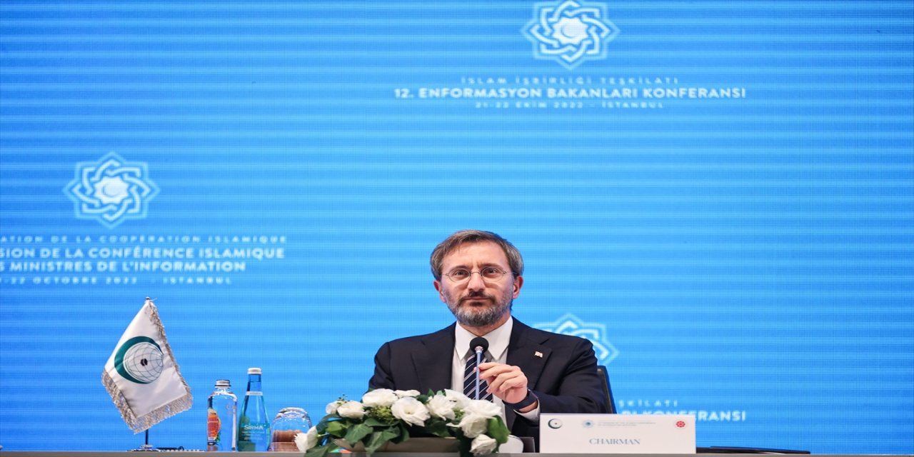 İletişim Başkanı Altun, İİT 12. Enformasyon Bakanları Konferansı basın toplantısında konuştu