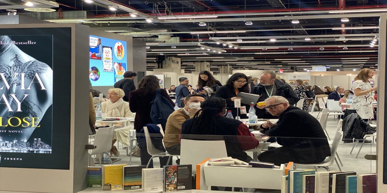 Türk yayıncılar, 74. Uluslararası Frankfurt Kitap Fuarı hakkında konuştu.