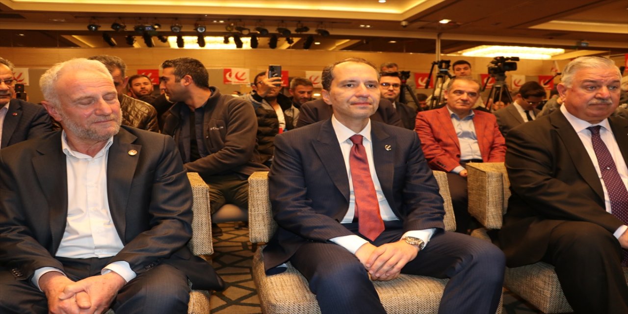 Yeniden Refah Partisi Genel Başkanı Erbakan, Zonguldak'ta konuştu: