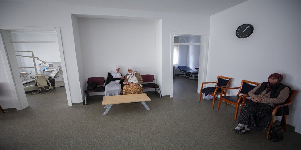 Bosna Hersek'te "Srebrenitsa anneleri" için bakımevi açıldı