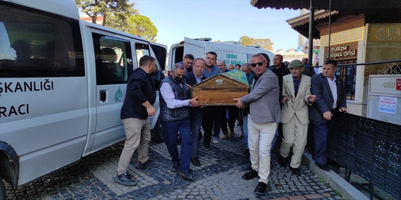 Edirne'nin çevreci "Kıymet teyzesi" yaşamını yitirdi