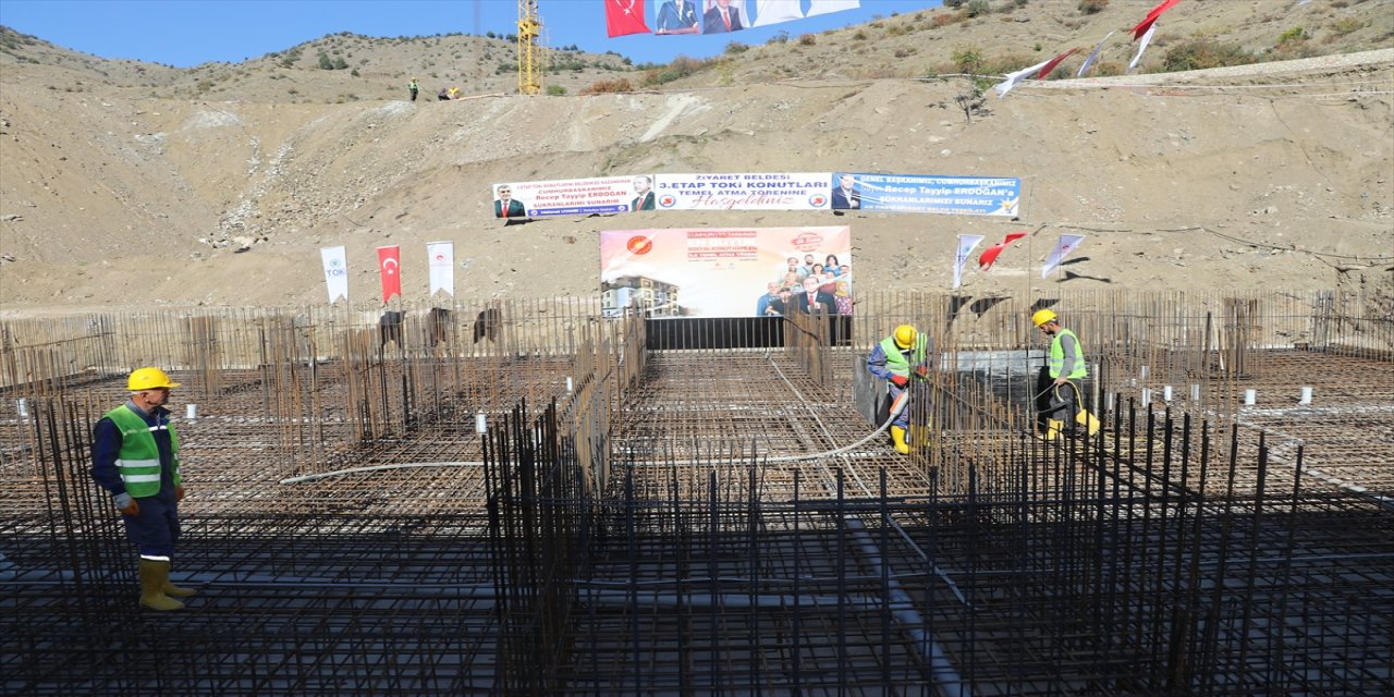 Amasya'da İlk Evim, İlk İş Yerim Projesi ile birlikte ilk temeller atıldı.