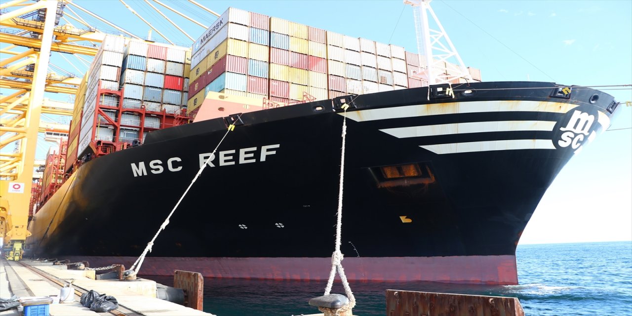 Dev konteyner gemisi "MSC Reef" Tekirdağ'da