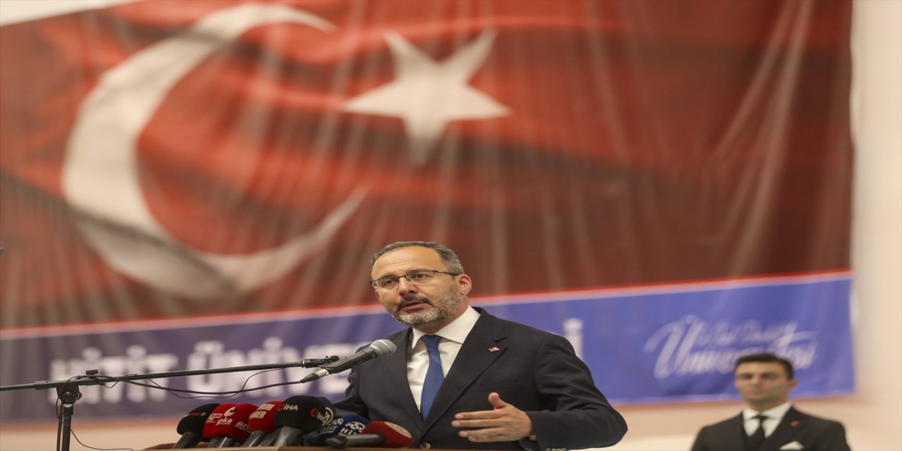 Bakan Kasapoğlu, Hitit Üniversitesinin akademik yıl açılışındaydı.