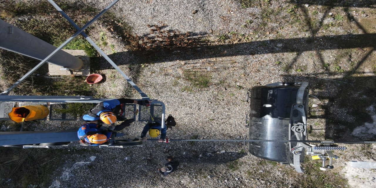 Ilgaz Dağı'nda kayak sezonu öncesi kurtarma tatbikatı yapıldı