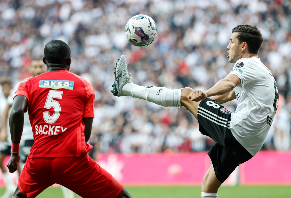 Şenol Güneş’li Beşiktaş 5 Golle başladı