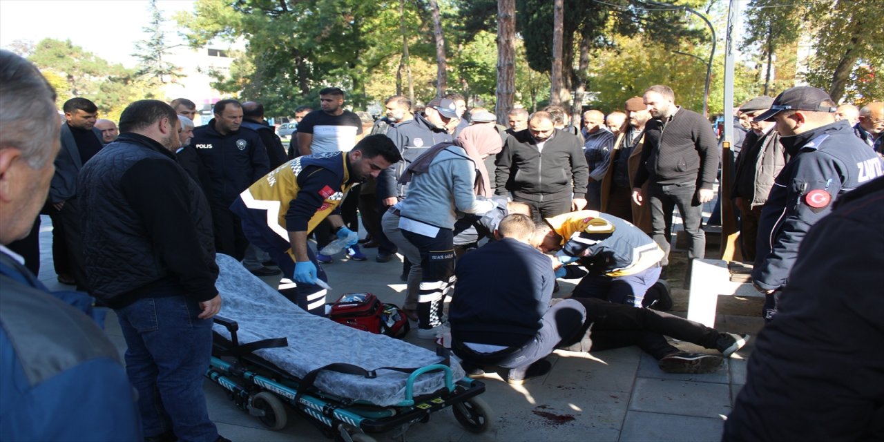 Tokat'ta bir kişi bıçaklı saldırıya uğradı.