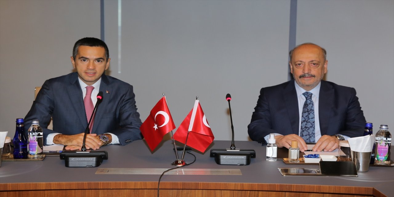 Çalışma ve Sosyal Güvenlik Bakanı TİSK Yönetim Kurulu toplantısındaydı.