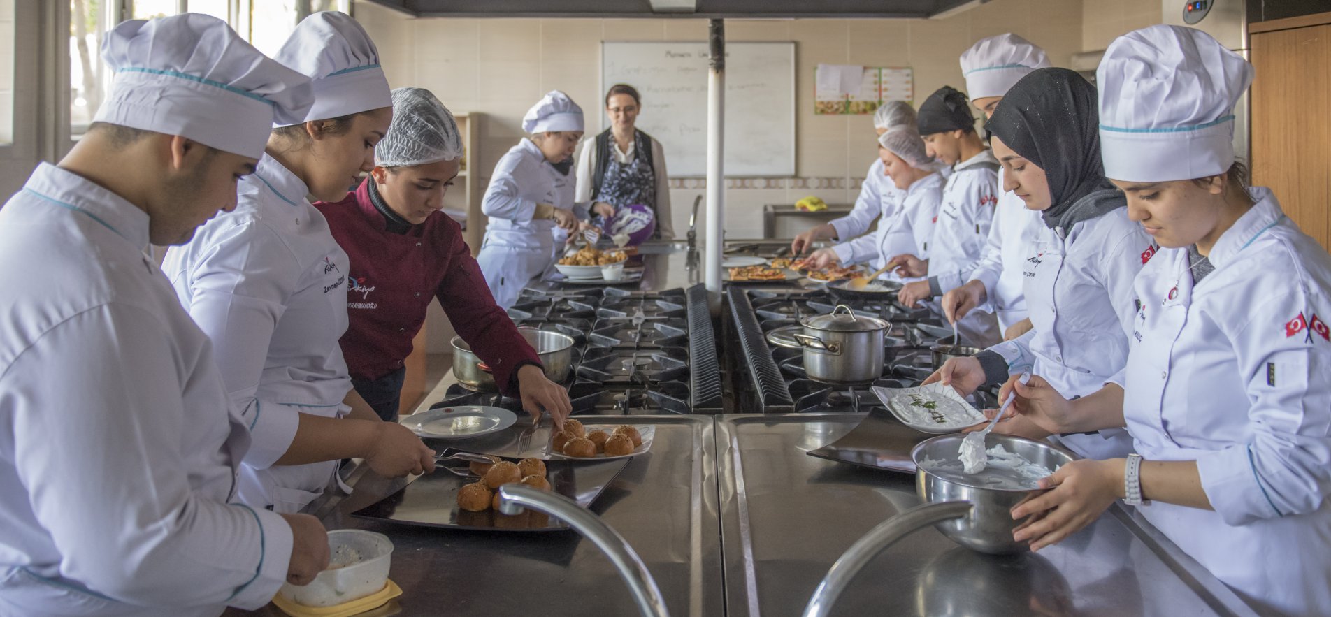 Meslek liselerinin döner sermaye gelirlerinde önemli ölçüde artış sağlandı