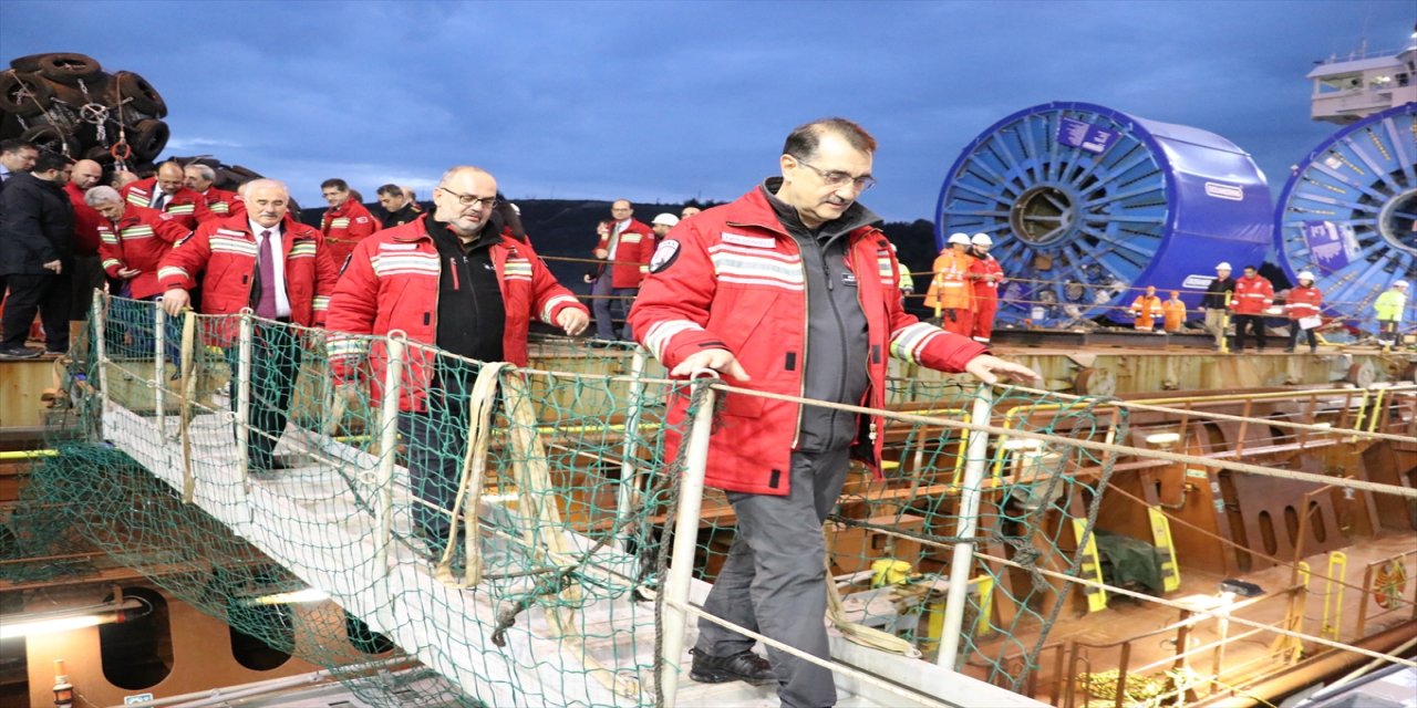 Bakan Dönmez, Filyos Doğal Gaz İşleme Tesisleri'nde konuştu