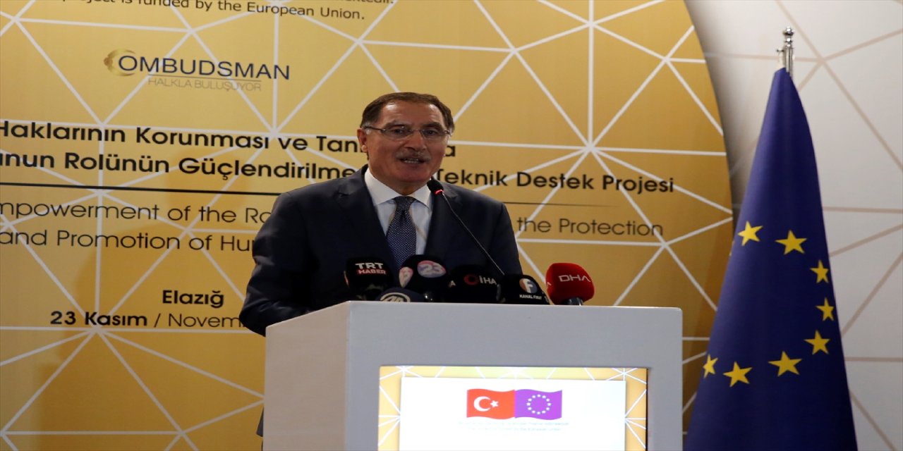 Kamu Başdenetçisi Şeref Malkoç "Ombudsman Elazığlılarla Buluşuyor" programına katıldı