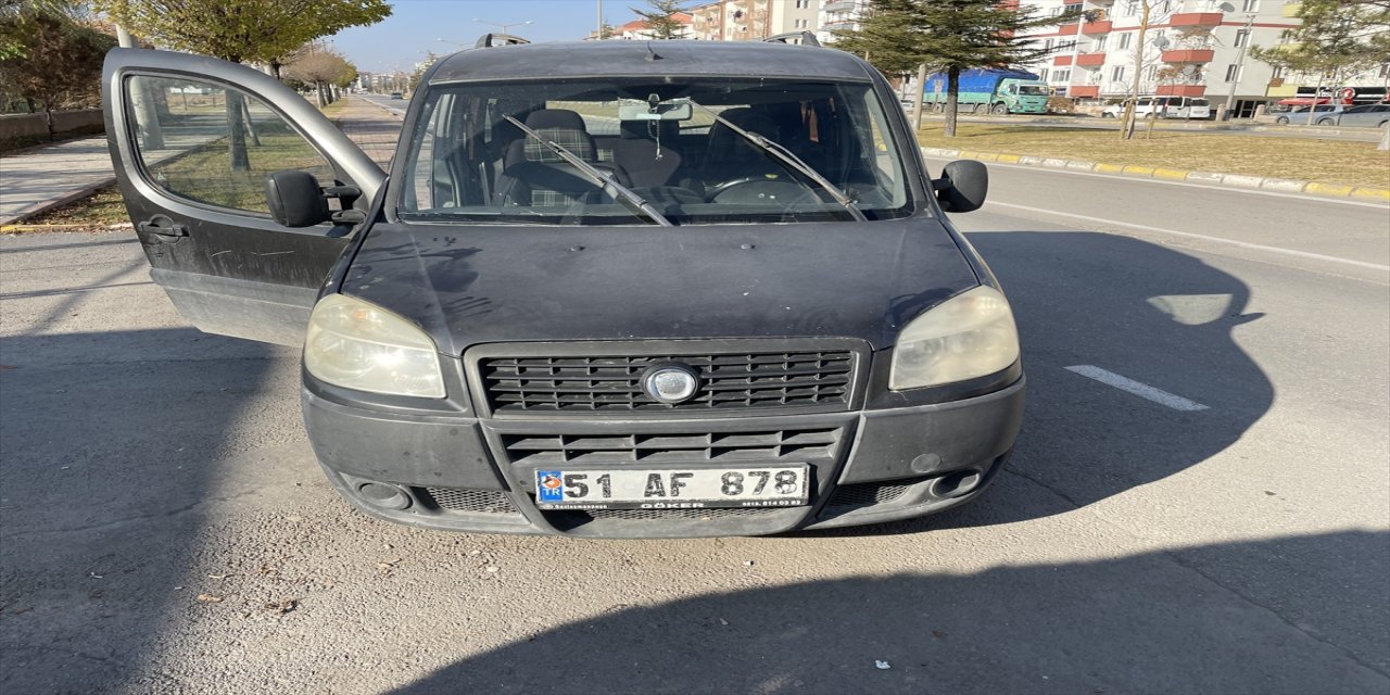 Aksaray'da araç kullanan 12 yaşındaki çocuk yakalandı.