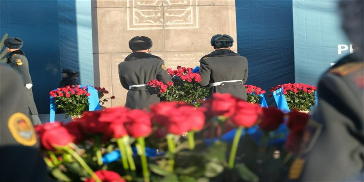 Kazakistan'da bağımsızlık şehitleri anıldı