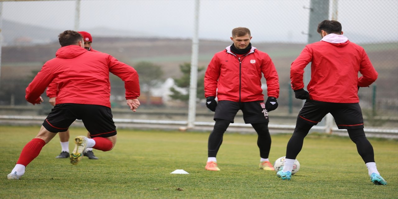 Sivasspor, Esenler Erokspor maçına hazırlanmaya devam ediyor.
