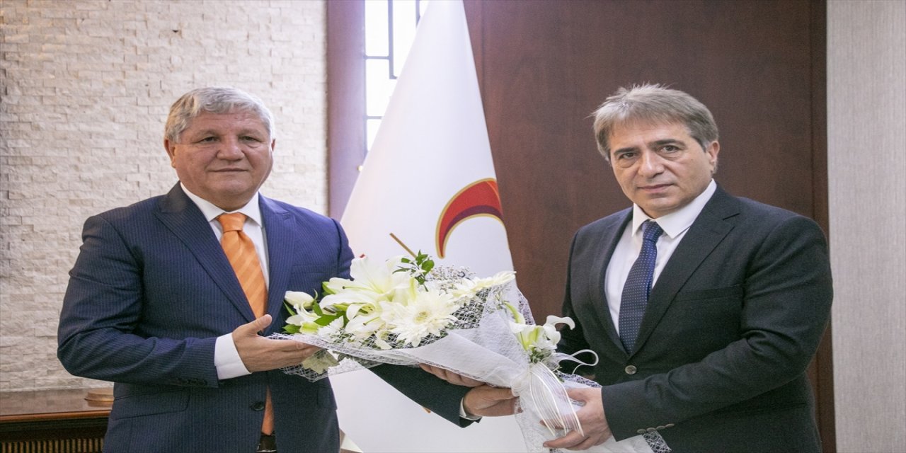 Konya Gıda ve Tarım Üniversitesi'nde rektörlük devir teslim töreni yapıldı