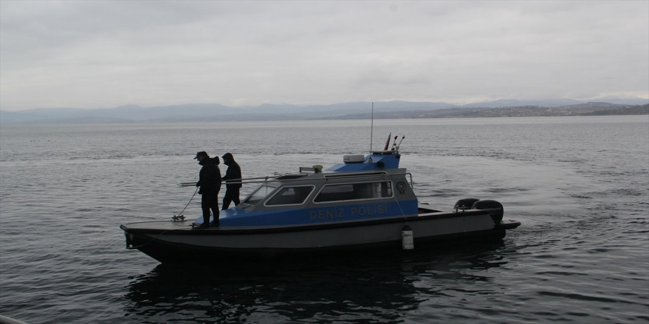 Sinop'ta kuru yük gemisinde çıkan yangından kurtulanlar olanları anlattı.