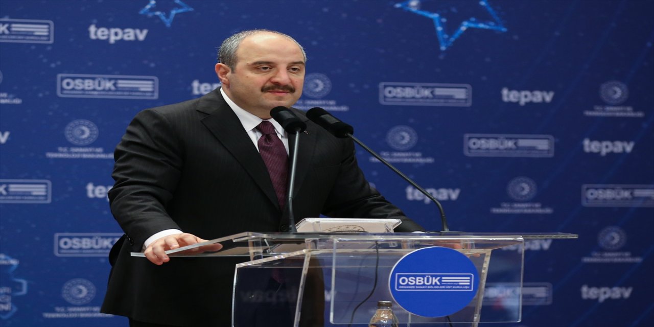 Sanayi ve Teknoloji Bakanı Varank, "OSB'nin Yıldızları Araştırması Ödül Töreni"nde konuştu: