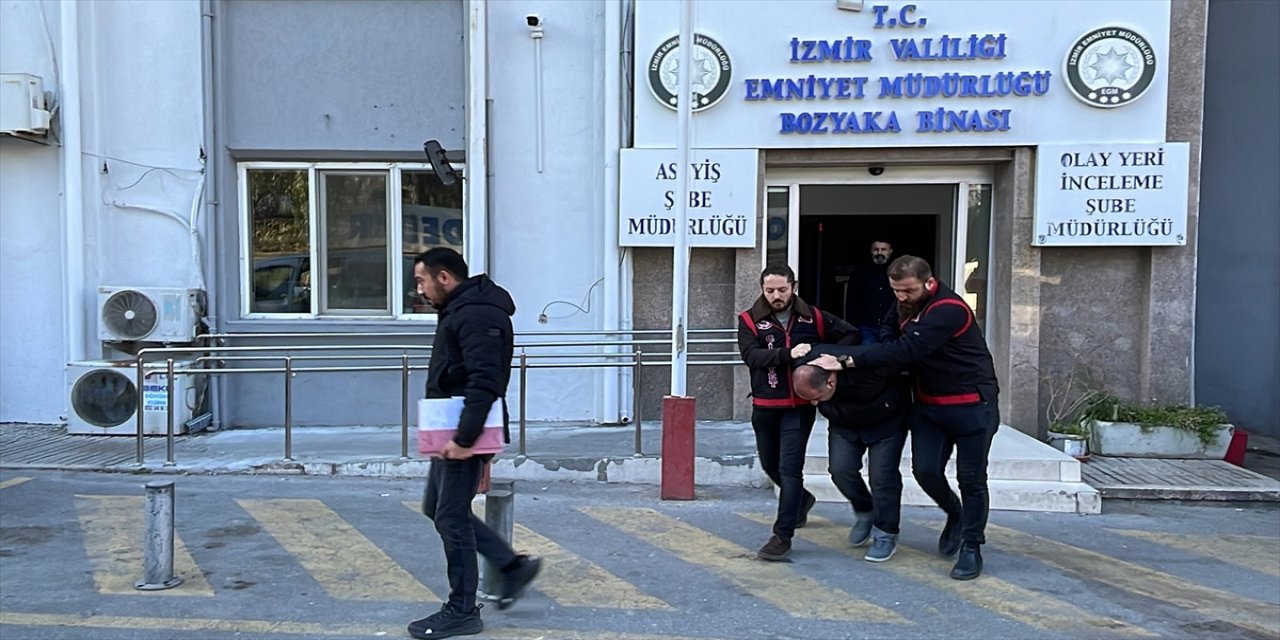 İzmir'de eşini öldüren şahıs tutuklandı.