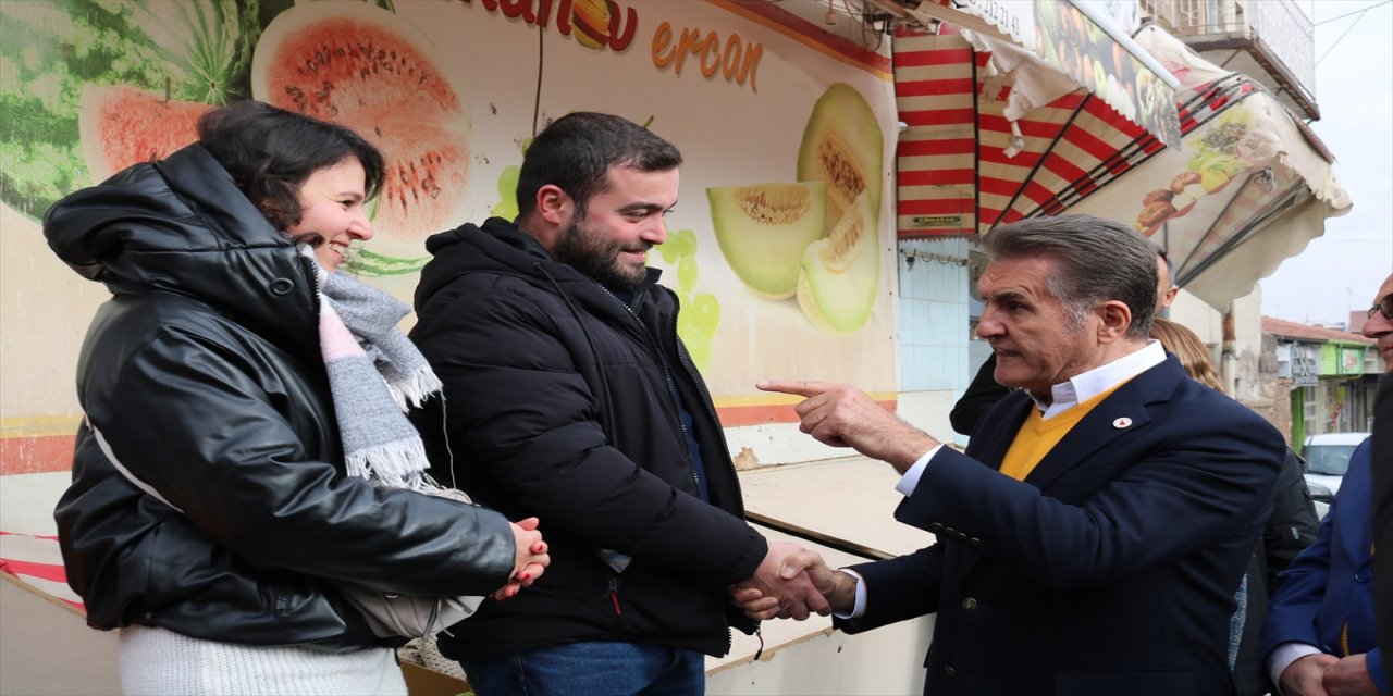 TDP Genel Başkanı Sarıgül Nevşehir'de esnaf ziyareti yaptı.
