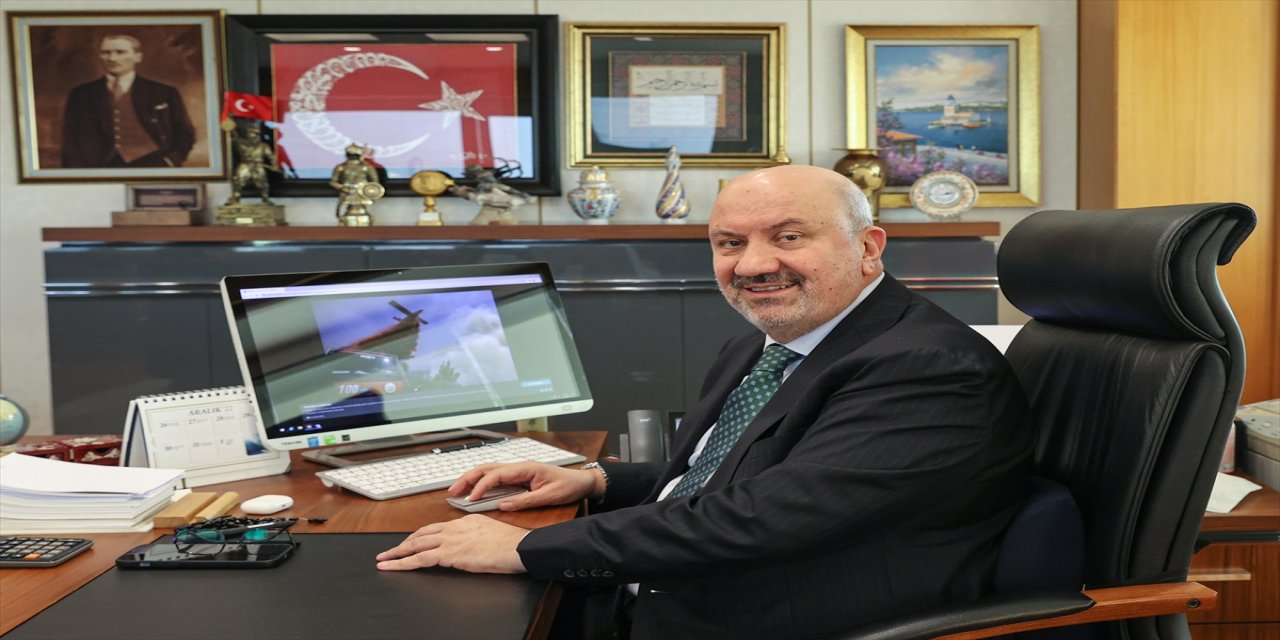 BDDK Başkanı Akben, AA'nın "Yılın Fotoğrafları" oylamasına katıldı