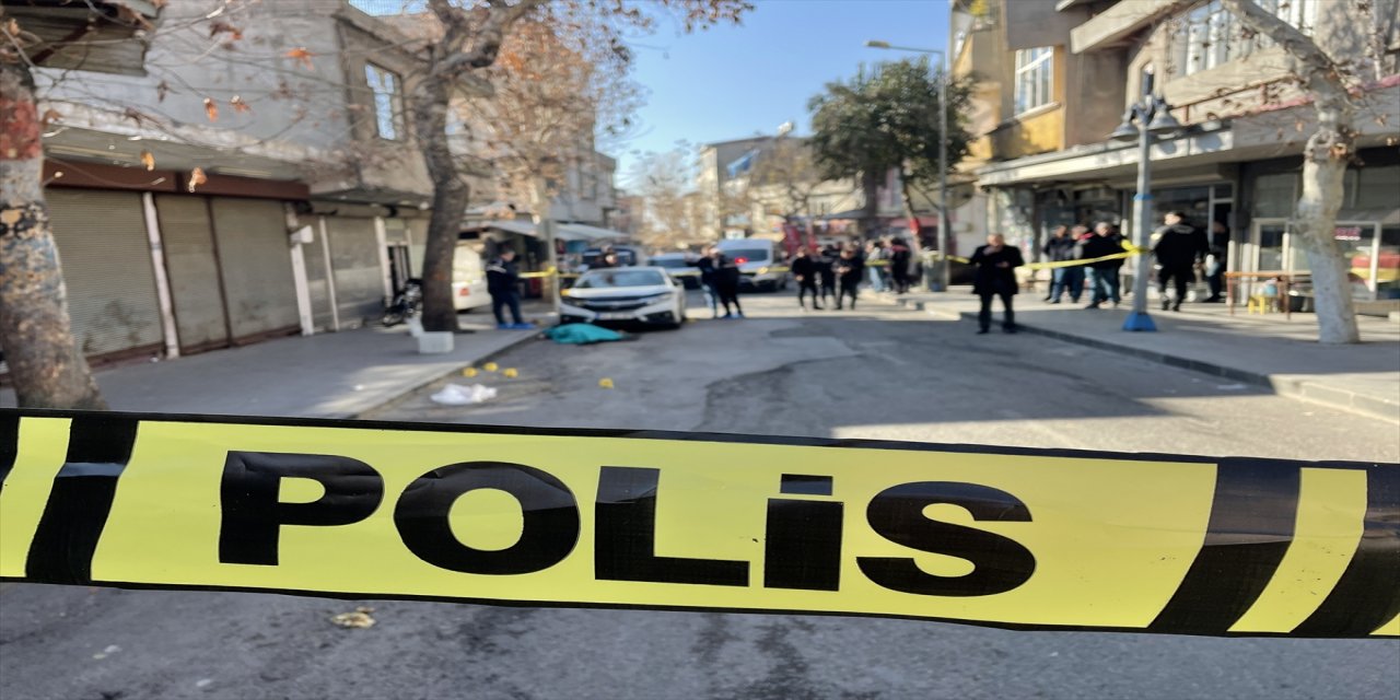 Kahramanmaraş'ta çıkan silahlı kavgada 2 kişi öldü