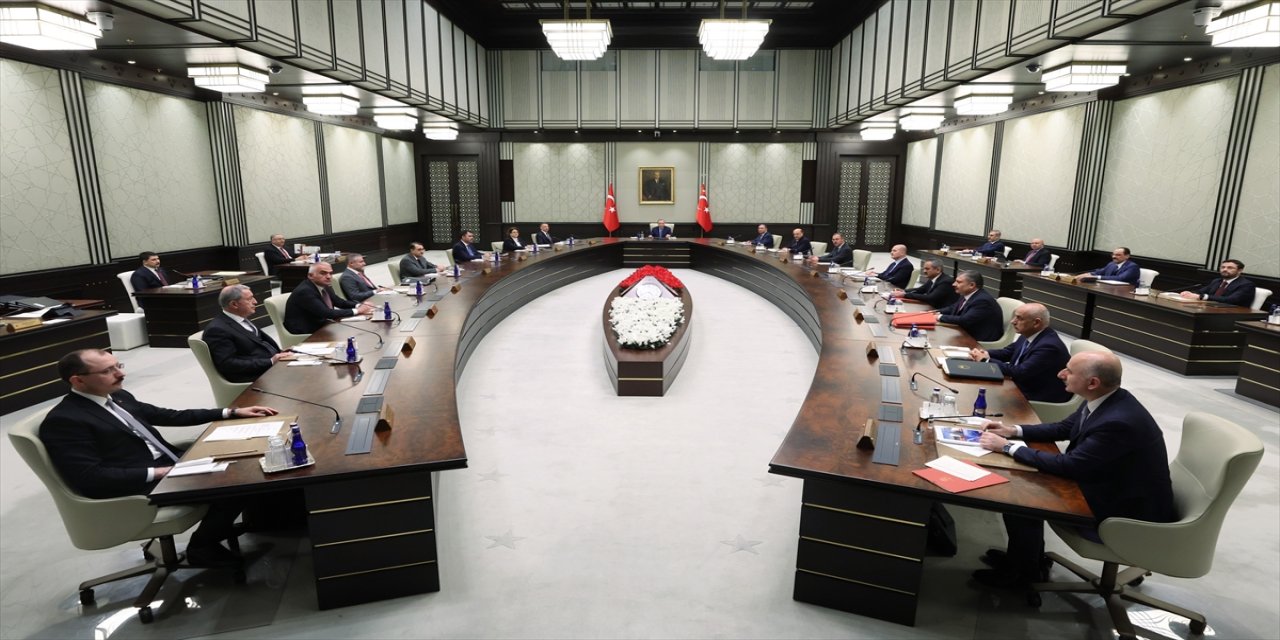 Cumhurbaşkanlığı Kabine toplantısı başladı.