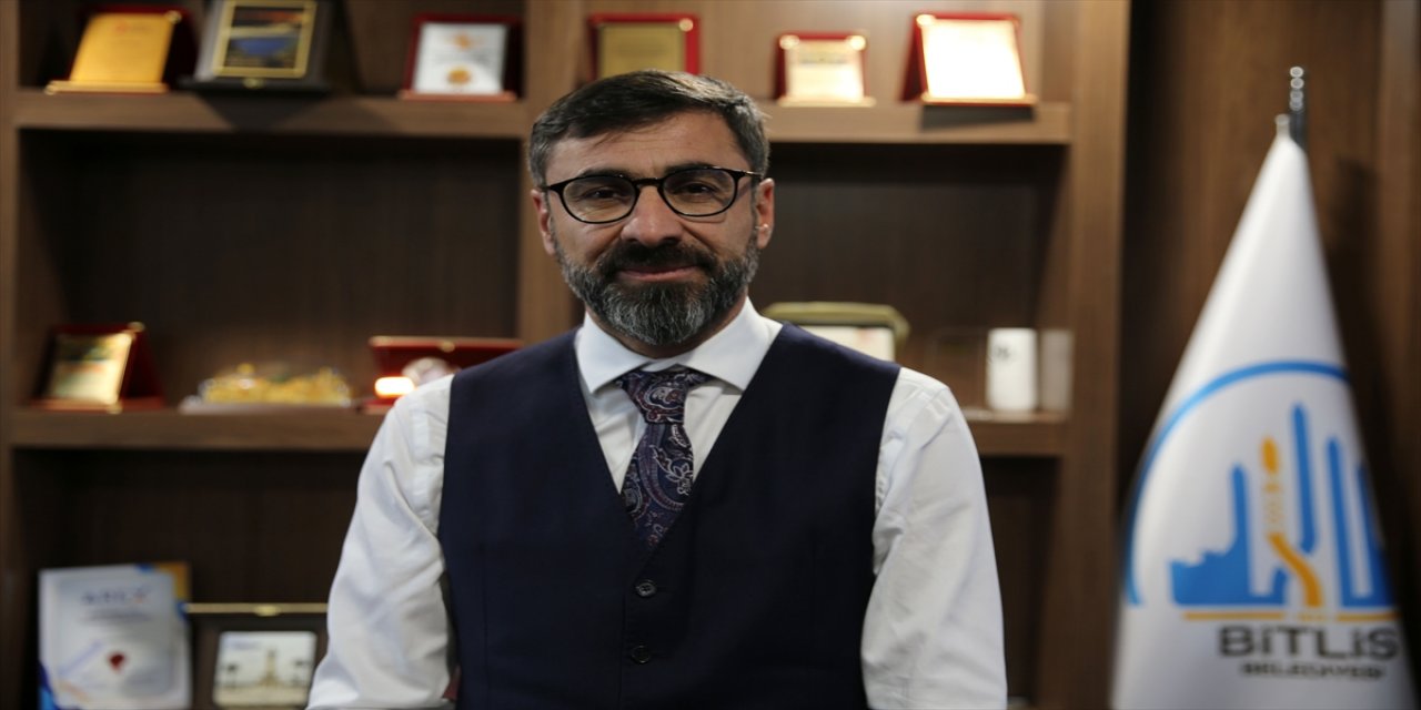 Bitlis'te kuraklık nedeniyle su kaynakları kurudu.