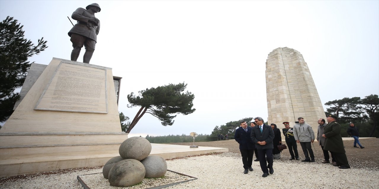 Hindistan'ın Ankara Büyükelçisi Tarihi Gelibolu Yarımadası'nı ziyaret etti.