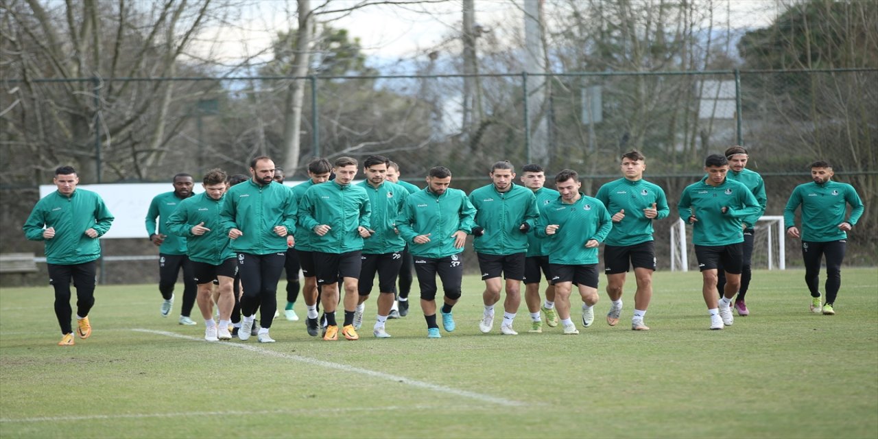 Sakaryaspor, Altınordu maçına hazırlanıyor.