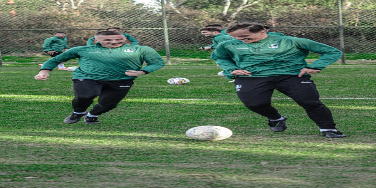 Sakaryaspor, Altınordu maçının hazırlıklarını tamamladı