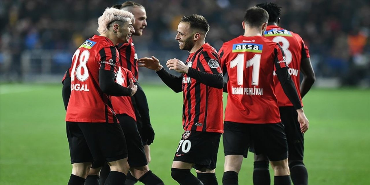 Gaziantep FK ligde 9 maçtır galibiyet alamadı.