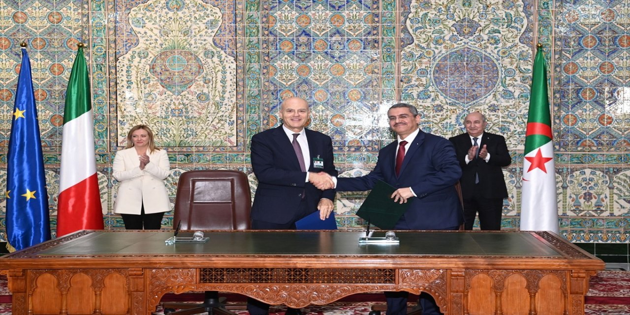 Cezayir ile İtalya 5 ortaklık mutabakat zaptı imzaladı.